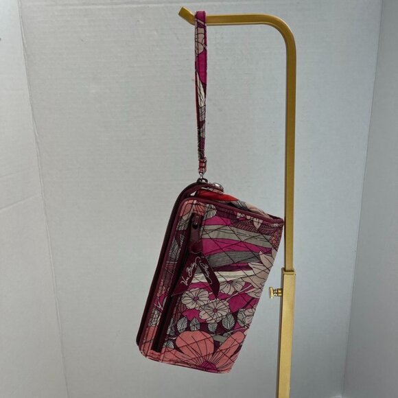 Vera Bradley Quilted Zip Around Wristlet Wallet Floral Pink - Picture 3 of 16